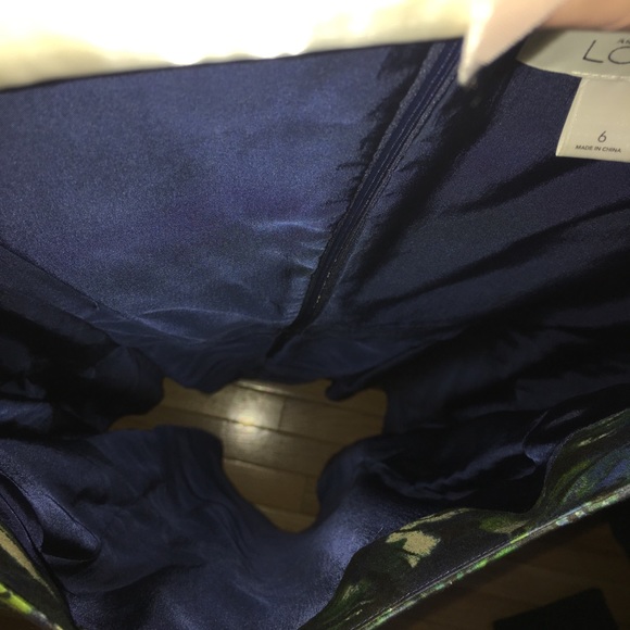 ANN TAYLOR FLORAL DESIGN DRESS - Picture 10 of 12